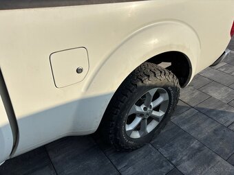 Nissan navara - 9