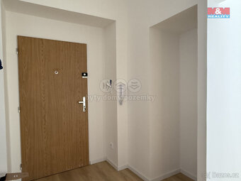 Prodej bytu 3+kk, 98 m², Praha, ul. Pernerova - 9