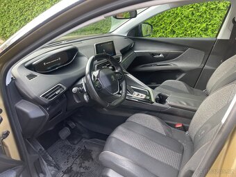 PEUGEOT 5008 1,6THP ACTIVE - 121kW, AUTOMAT, 7míst - 9