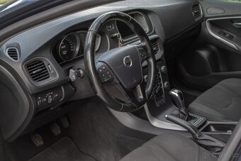 Volvo V40 - 9