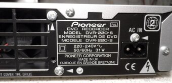 Pioneer DVR-220 - 9