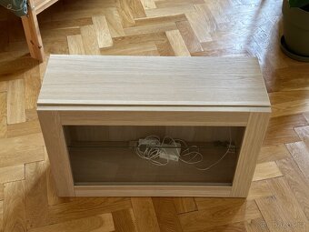 Závěsná skříňka s osvětlením - 9
