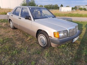 Mercedes 190 1.8 i 80kw Automat - 9