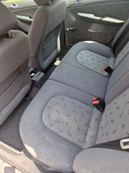 Škoda Fabia Kombi 1.4i 16v/Klima/Serviska/NOVÁ STK - 9