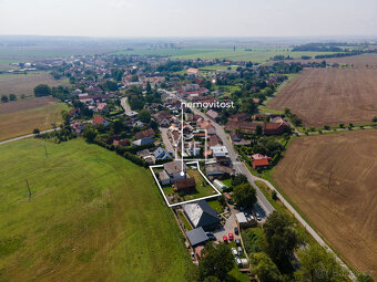 Prodej rodinného domu 5 + kk 214m² ve Stěžerách - 9