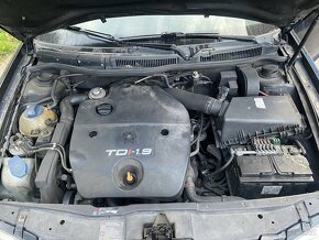 Vw golf 1.9tdi - 9