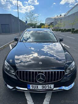 Mercedes W213 E Klasse, 220d, rok 2018, distronic+ - 9