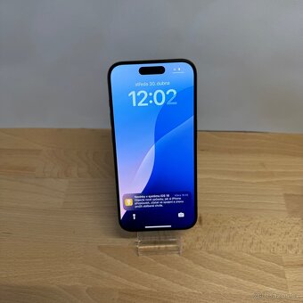 iPhone 15 Pro 256GB, černý, 98% baterie, eSIM (rok záruka) - 9