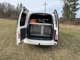 VW Caddy MAXI 2.0TDi 103kw 5míst, psí boxy / kenela - 9