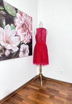 Úžasné krajkové šaty Pinko ( Nové s cenovkou) - 9