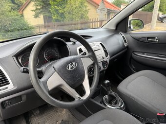 Hyundai I20 1.2 57KW Naj.140tis Klima 2011 - 9
