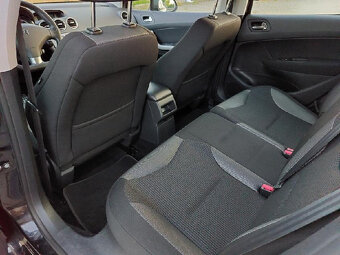 Peugeot 308 1.6 16v VTi 88kW / 2010 / STK 9/2026 - 9