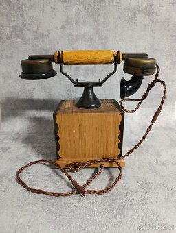 Starý retro telefon Tesla okolo roku 1982 - 9