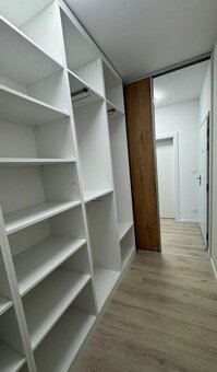 Pronájem bytu 1+1 v Praha, Ječná ulice - 9