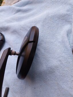 Zpětná zrcátka - 9