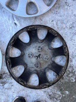 Poklice na kola Peugeot - 9