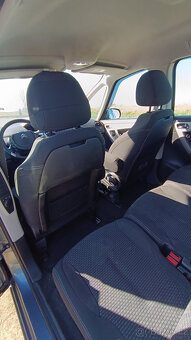 Citroen C4 Grand Picasso 2.0HDI, 7 míst - 9