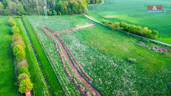 Prodej pozemku k bydlení, 713 m², Valy - 9