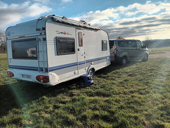 karavan HOBBY 460 UFE - pro 4lidi -rok 2005 markyza, sprcha - 9