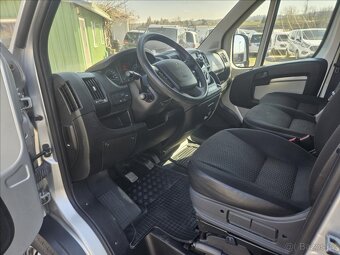 Peugeot Boxer 3,0 L4H2 klima navi - 9