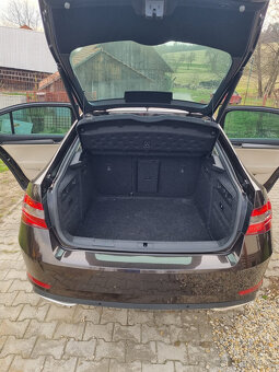 Škoda Superb 3 - 2.0 TSI 140 kw - 9