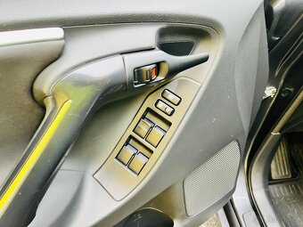 TOYOTA VERSO 1.6 D4D STYLE VYHŘEV SEDADEL - 9