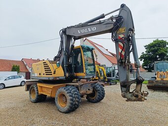 Kolo y bagr EW140b ne jcb.bobcat takeuchi - 9