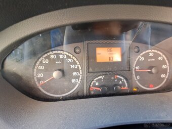 Citroen jumper 2.2 88kw. STK PLATNÁ. - 9