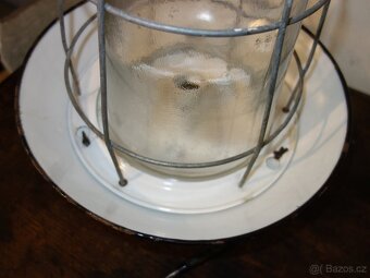 Industriální lampa, závěsná na strop - 9