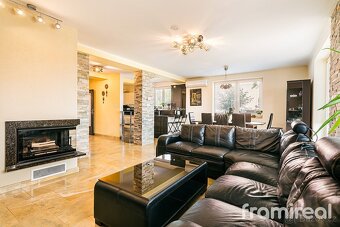 Prodej rodinného domu 5+kk se zahradou a terasou, Blučina – - 9