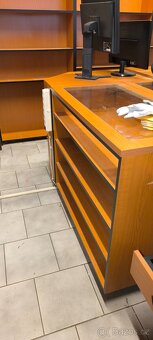 Kompletní vybavení kanceláře - 9