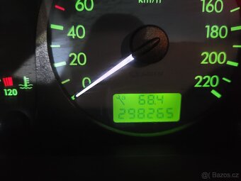 Citroën Xsara 1.6i, 80 kw, rv. 2003 - 9