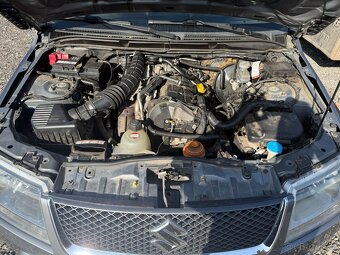 Suzuki Grand Vitara 1.9D MANUÁL 4x4 - 9