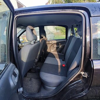 Fiat Panda 1.1 BENZÍN ROK 2009 - 9