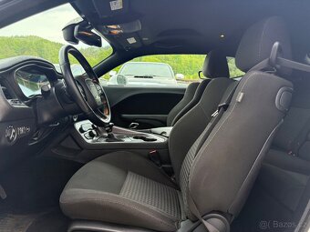 Dodge CHALLENGER 5.7 HEMI - 9