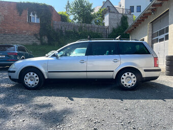 VOLKSWAGEN PASSAT 1,9 TDi 74 Kw TAŽNÉ - 9