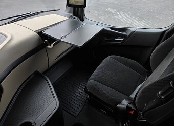 Mercedes-Benz Actros Giga Space - tahač návěsů - 9