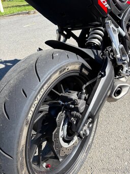 Honda CB 650 F 2017 - 9