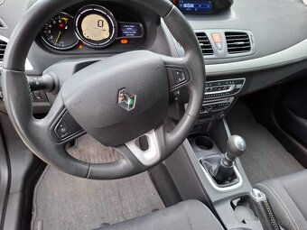 Renault Megane Coupe 1.6i Klima Model 2010 Nová Stk-- - 9