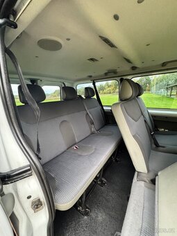 Opel Vivaro Long 2.5 cdti - 9