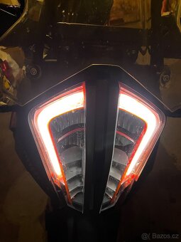 Ktm adventure 1290 - 9