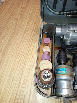 Vrtačka, příklep, zárohová vrt., nůžky na plech - sada NAREX - 9