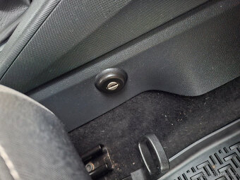 Škoda Fabia 3 1.2TSi 81kW DSG - 9