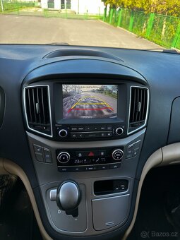 Hyundai H-1 - 9