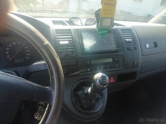 VW Caravelle T 5 - 9