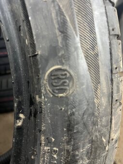 275/40 R20 106Y - 9