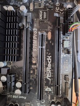 PC skříň + Corsair CX430M +chladič Gelid Tranquillo 3 +další - 9