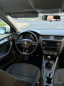 Škoda octavia III-3 r.v 2017 - 9