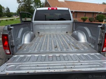 2020 RAM 1500 Classic Tradesman 6.4 - 9