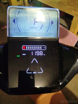 Elektro skútr bez řidičáku - Keren - 9